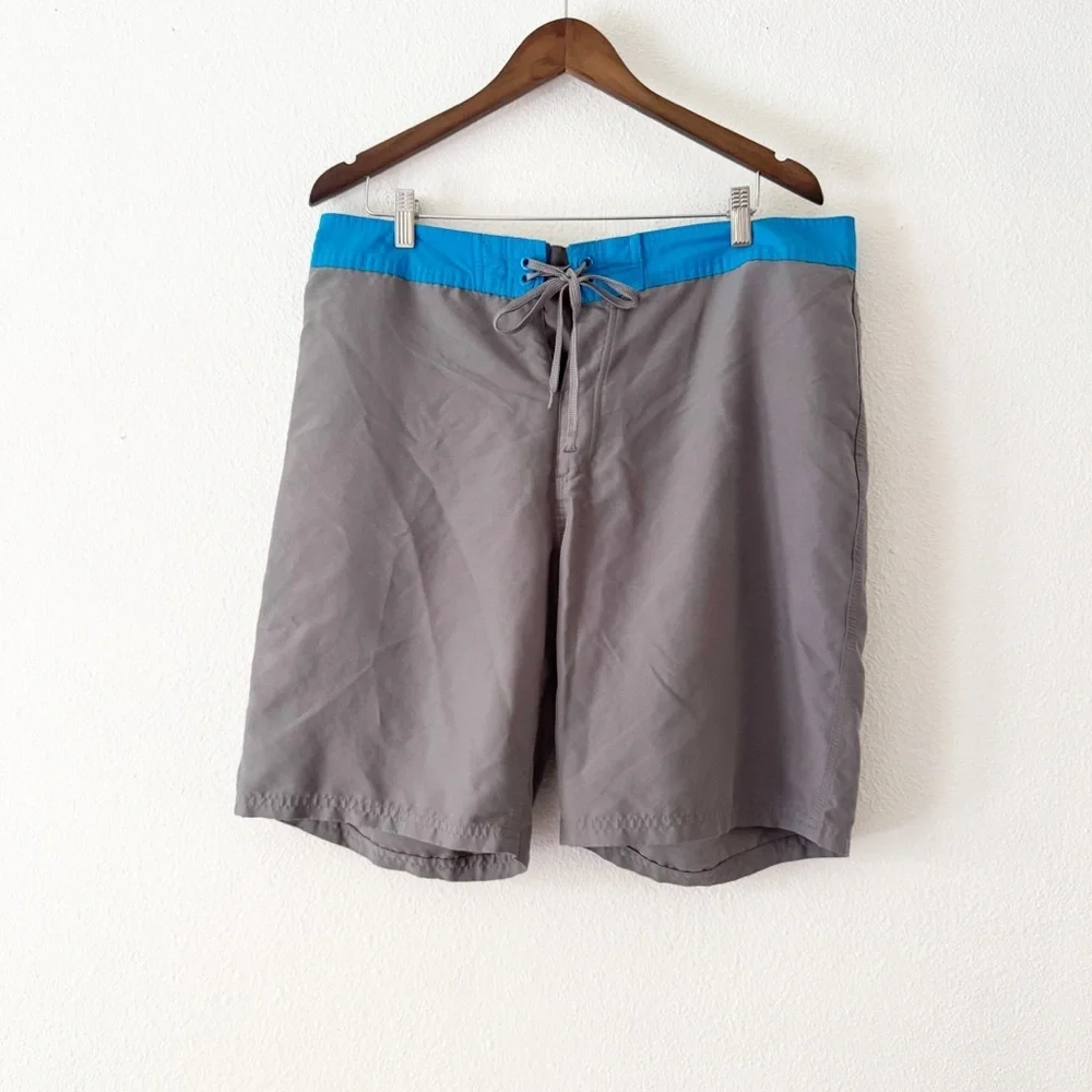 Old Navy California Board Short 38 Gray Blue Contrast Coastal Surfer Preppy